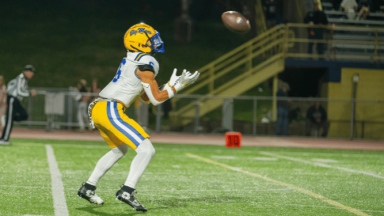 freshman football prospects earning varsity snaps early?